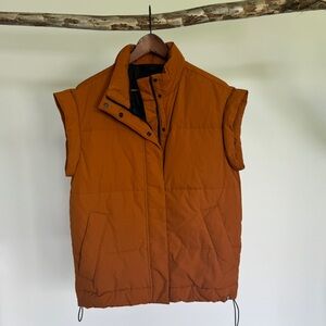 Everlane Burnt Orange Sleeveless Puffer Vest - Size Small